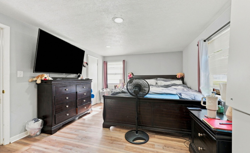 24-web-or-mls-KE_01577
