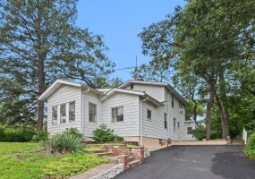 6108 Hemlock Avenue, Gary, Indiana, 2 Bedrooms Bedrooms, 7 Rooms Rooms,1 BathroomBathrooms,Residential,For Sale,Hemlock,NRA843199 6108 Hemlock Avenue, Gary, Indiana, 2 Bedrooms Bedrooms, 7 Rooms Rooms,1 BathroomBathrooms,Residential,For Sale,Hemlock,NRA843199