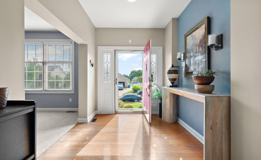 10_Kincraig_Entry