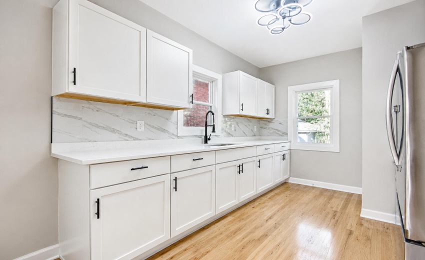 3616 Virginia St 8