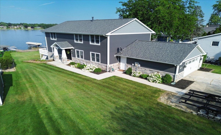 02-w lakeshore drone-3