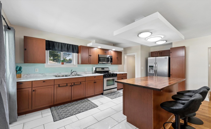 04-Kitchen