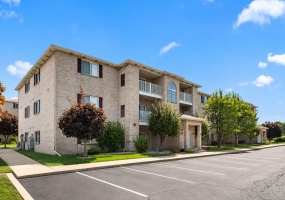 2007 75th Place, Merrillville, Indiana, 2 Bedrooms Bedrooms, 4 Rooms Rooms,2 BathroomsBathrooms,Residential,For Sale,75th,NRA843265