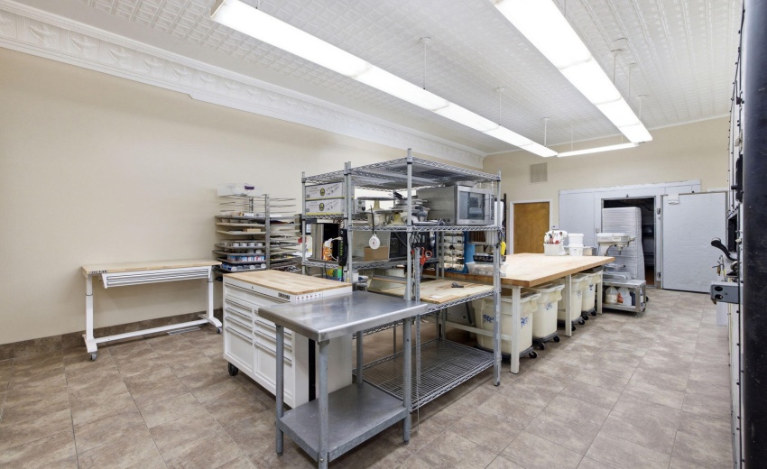 Large kitchen/work area