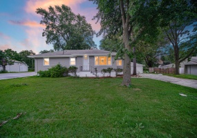 1519 Cline Avenue, Griffith, Indiana, 4 Bedrooms Bedrooms, 11 Rooms Rooms,2 BathroomsBathrooms,Residential,For Sale,Cline,NRA843312