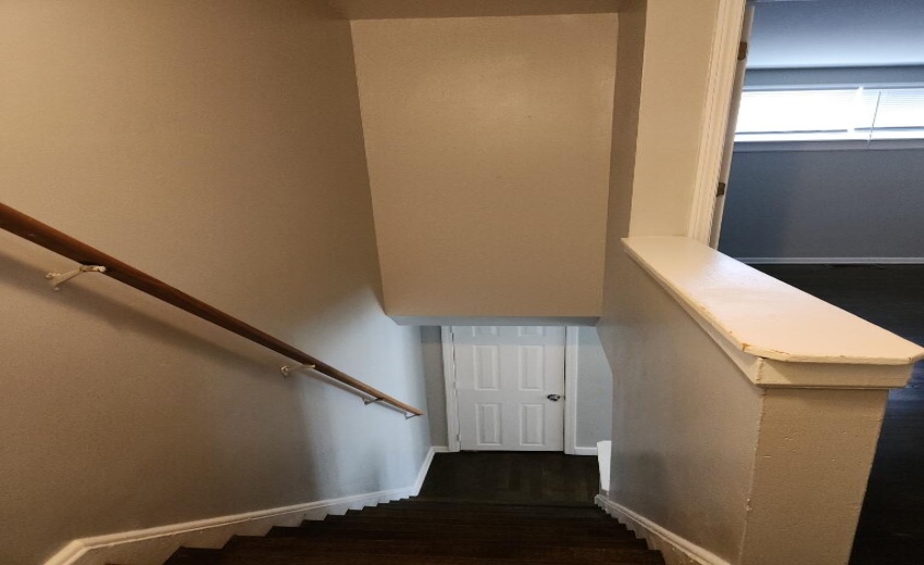 Hallway_Stairs_1 (1)