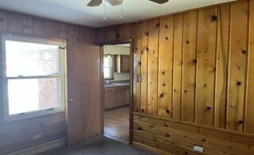 BEDROOM B