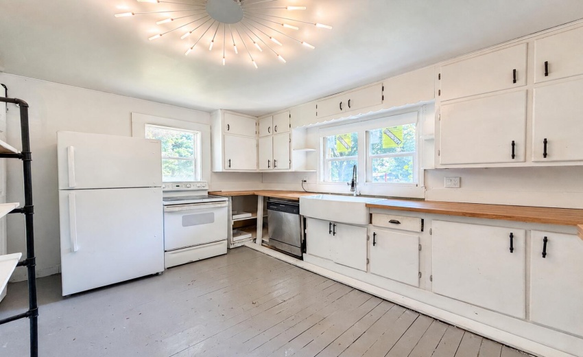 Kitchen (1)