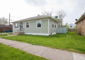 811 15th Avenue, Gary, Indiana, 2 Bedrooms Bedrooms, 6 Rooms Rooms,2 BathroomsBathrooms,Residential Lease,For Sale,15th,NRA843410 811 15th Avenue, Gary, Indiana, 2 Bedrooms Bedrooms, 6 Rooms Rooms,2 BathroomsBathrooms,Residential Lease,For Sale,15th,NRA843410