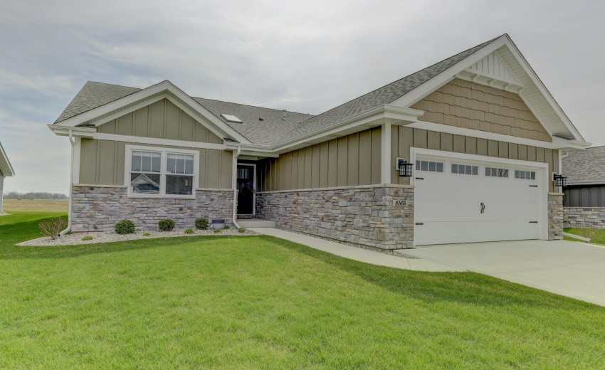 8595 Larkspur Terrace-3