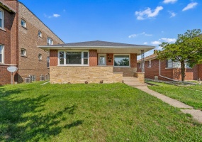 1609 Davis Avenue, Whiting, Indiana, 4 Bedrooms Bedrooms, 9 Rooms Rooms,2 BathroomsBathrooms,Residential,For Sale,Davis,NRA843434 1609 Davis Avenue, Whiting, Indiana, 4 Bedrooms Bedrooms, 9 Rooms Rooms,2 BathroomsBathrooms,Residential,For Sale,Davis,NRA843434