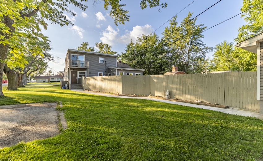 1147 W 62nd Ave-42