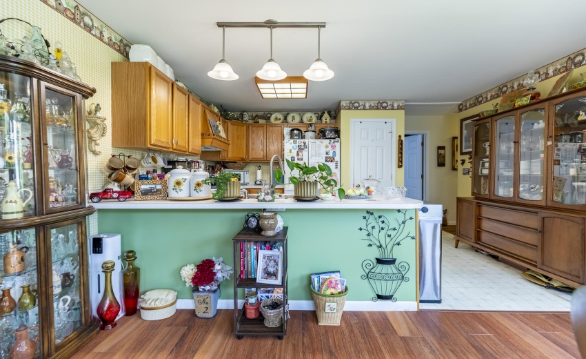 668 Ash Ct-12