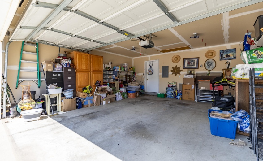 668 Ash Ct-27