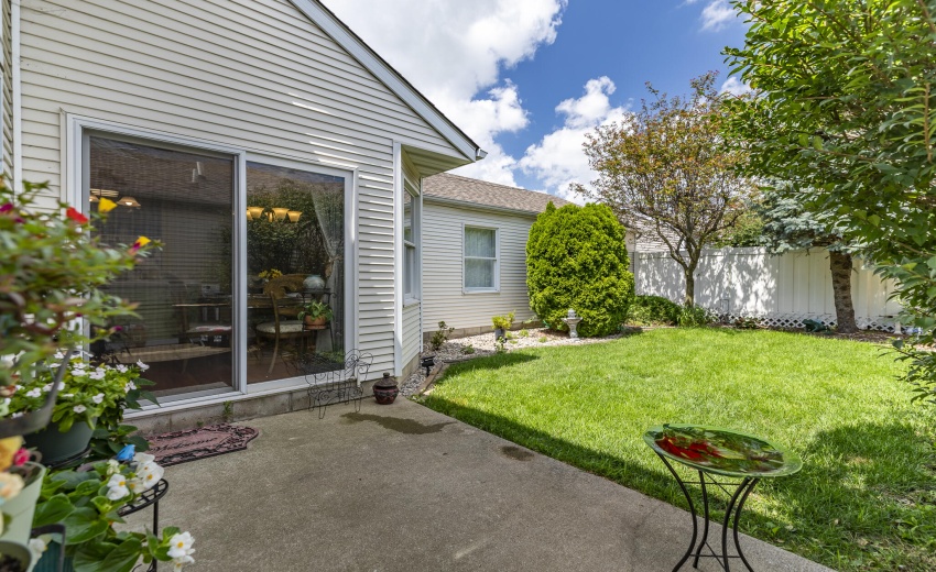 668 Ash Ct-22