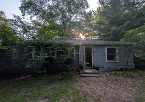 7255 Us Highway 421, San Pierre, Indiana, 2 Bedrooms Bedrooms, 8 Rooms Rooms,1 BathroomBathrooms,Residential,For Sale,Us Highway 421,NRA843462