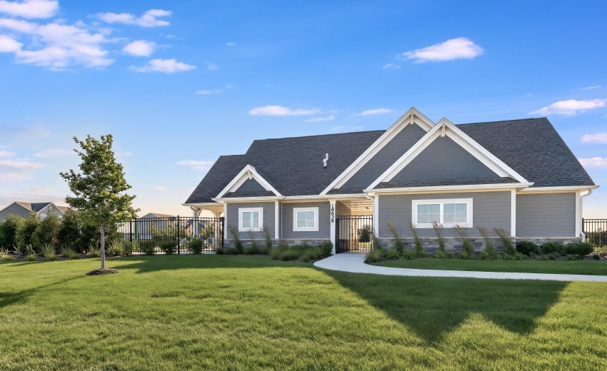 CHB_KingstonRidge_Pic_Exterior-9