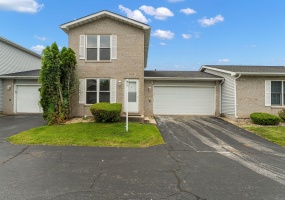 1005 Windsor Lane, Dyer, Indiana, 2 Bedrooms Bedrooms, 4 Rooms Rooms,3 BathroomsBathrooms,Residential,For Sale,Windsor,NRA843574