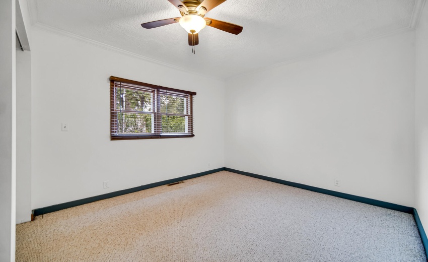 Bedroom #1