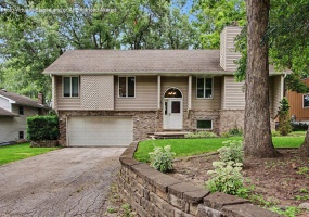 1964 Loganberry Lane, Crown Point, Indiana, 3 Bedrooms Bedrooms, 8 Rooms Rooms,3 BathroomsBathrooms,Residential,For Sale,Loganberry,NRA842292