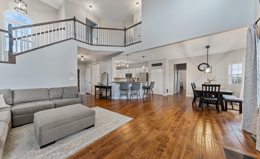 1462 Gates Dr (9 of 35)