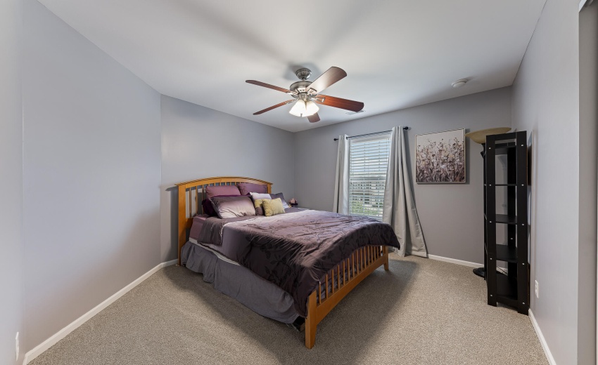 1462 Gates Dr (17 of 35)
