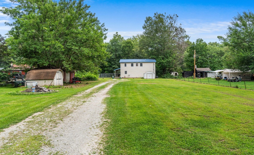 20-4675 Beach Ln Rochester IN 46975 20