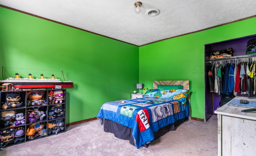 16-4675 Beach Ln Rochester IN 46975 16