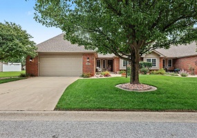 6169 Avocet Circle, Hobart, Indiana, 2 Bedrooms Bedrooms, 7 Rooms Rooms,2 BathroomsBathrooms,Residential,For Sale,Avocet,NRA843765