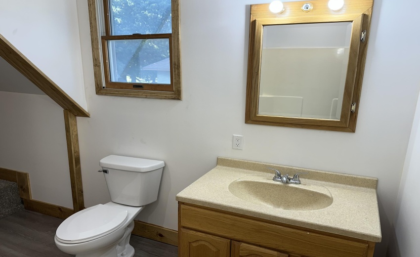Upstairs Bathroom
