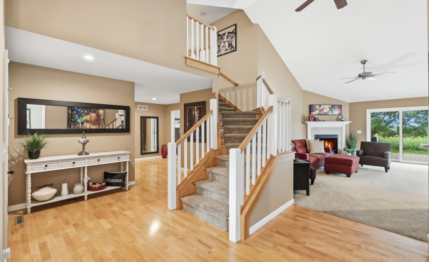 731 Oakbrook Drive