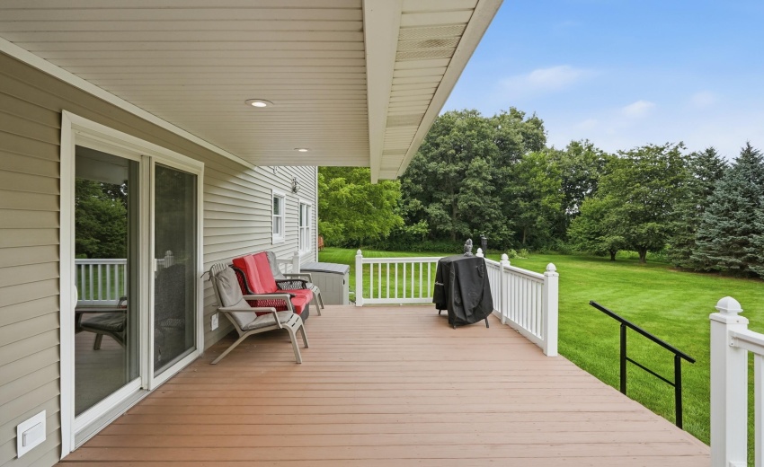 731 Oakbrook Drive