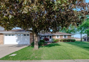 23 Illinois Street, Remington, Indiana, 3 Bedrooms Bedrooms, 6 Rooms Rooms,2 BathroomsBathrooms,Residential,For Sale,Illinois,NRA843774