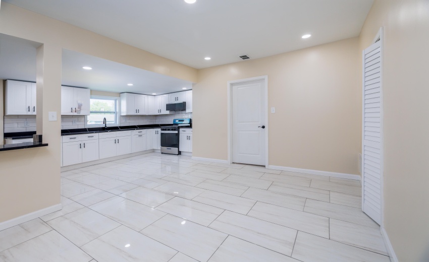 127 S Park Ave Rensselaer-12