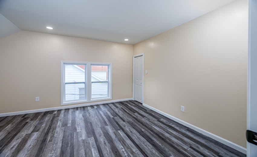 127 S Park Ave Rensselaer-27