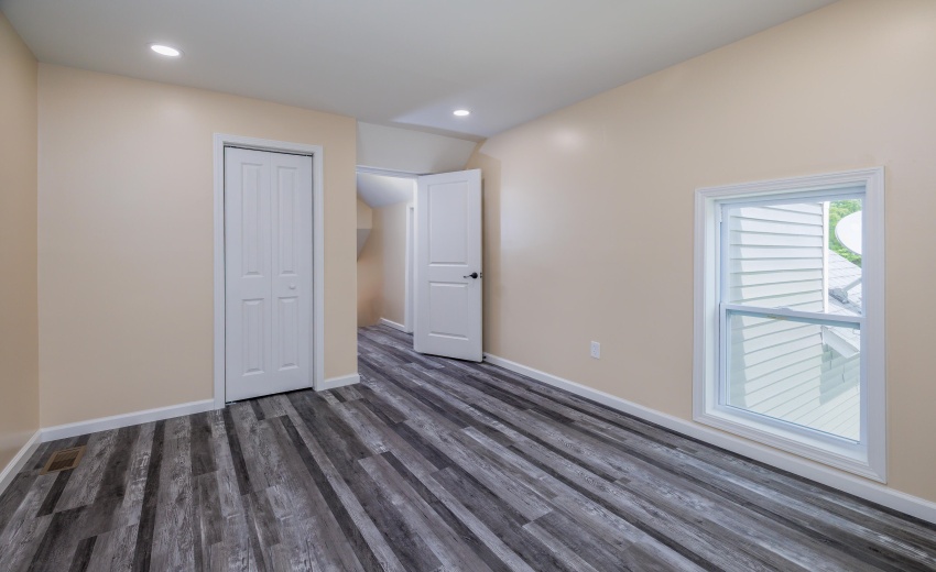 127 S Park Ave Rensselaer-22
