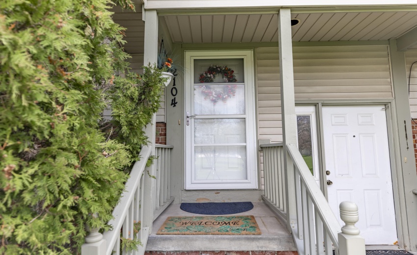 2104 Terrace Dr-3