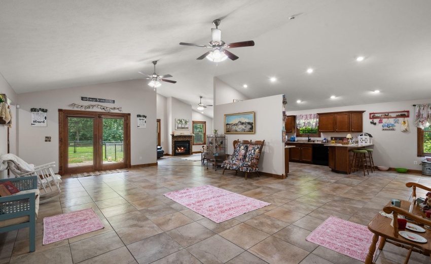 11-web-or-mls-DSC09010