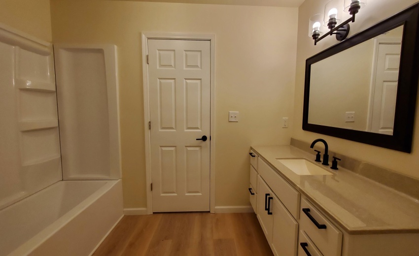 Full Bath Primary Bedroom
