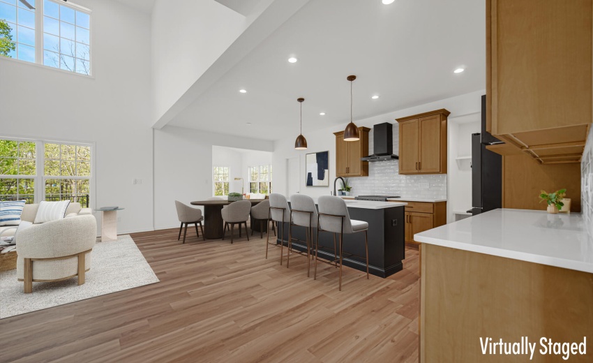 Living Room/Kitchen