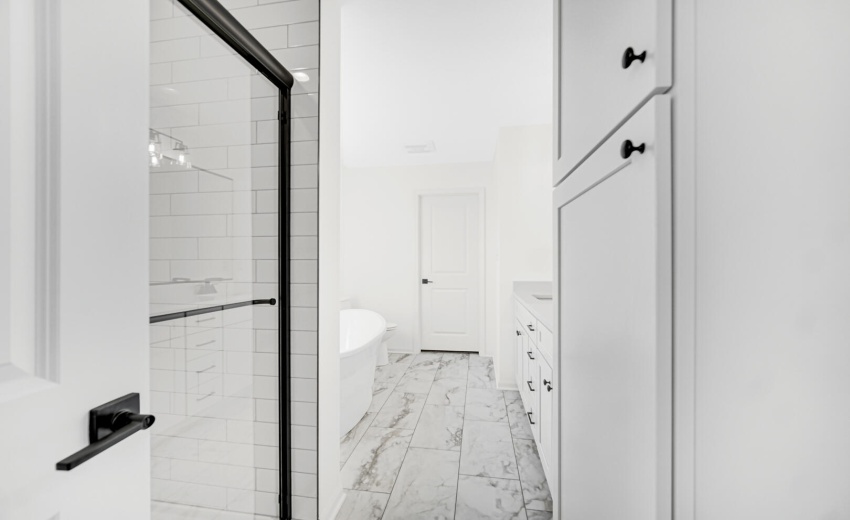 Master Bath
