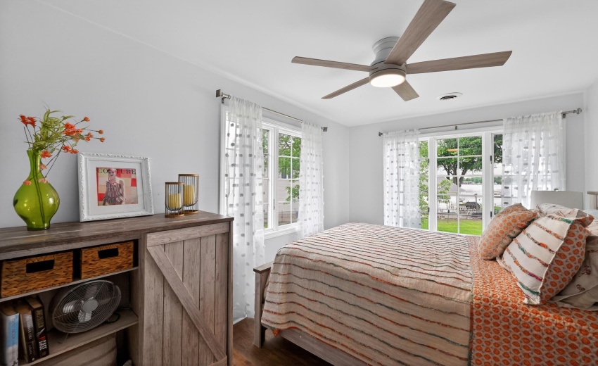 20_6019_S_State_Rd_10-Bedroom-4564