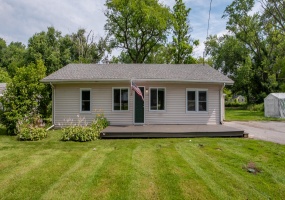 3138 45th Avenue, Gary, Indiana, 3 Bedrooms Bedrooms, 6 Rooms Rooms,1 BathroomBathrooms,Residential,For Sale,45th,NRA842513