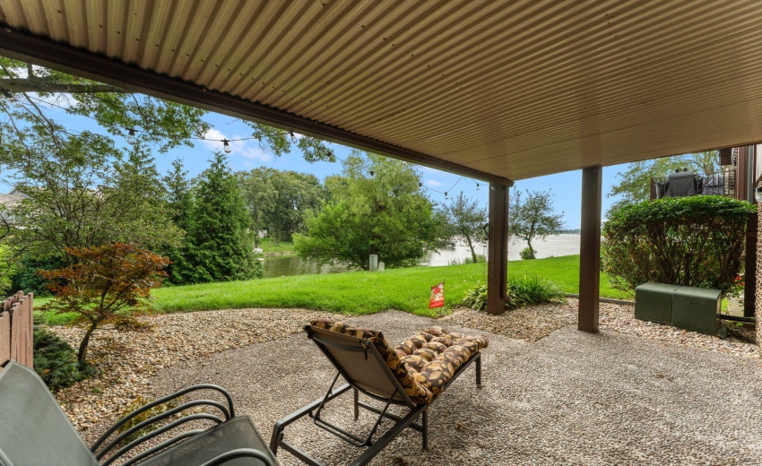2511 E Lakeshore Dr.