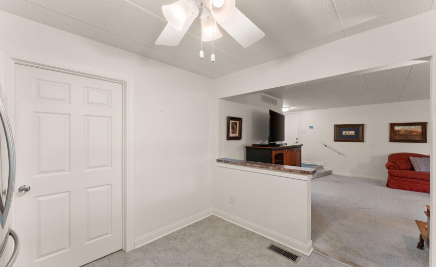 2511 E Lakeshore Dr.