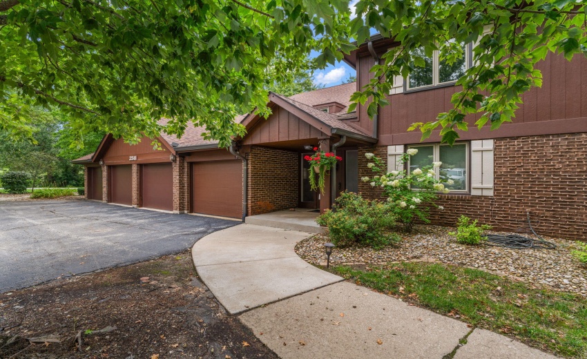 2511 E Lakeshore Dr.
