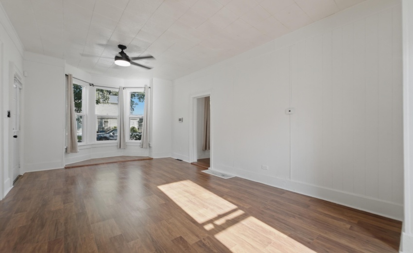 Living Area 1