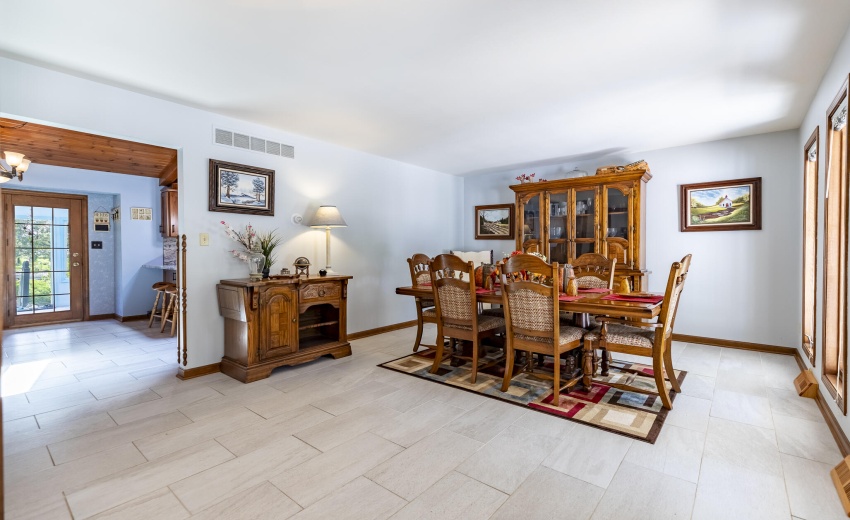 2365 Four Seasons Ct-26