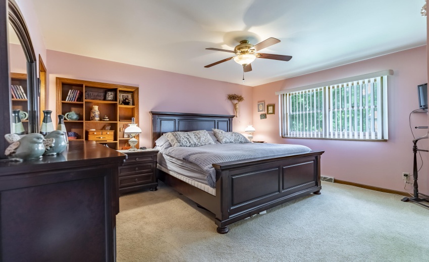 2365 Four Seasons Ct-37