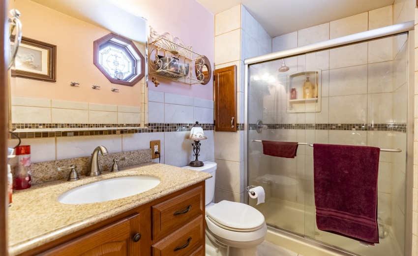 2365 Four Seasons Ct-38